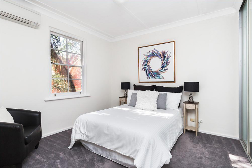 Real estate photo edit