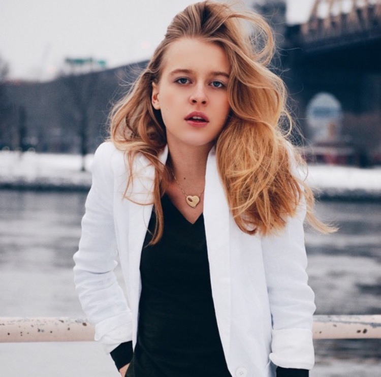 Anastasia 