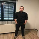 Nikola Mujkovic - Graphic Designer