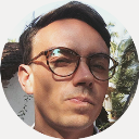 Ruslan Karymov - Graphic Designer