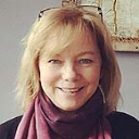 Sharen - Graphic Designer