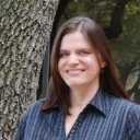 Kelli Hotz - Graphic Designer