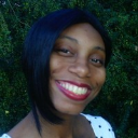 Evelyn - Article Writer