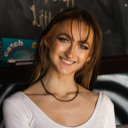 Lillian Elizabeth - Social Media Marketer